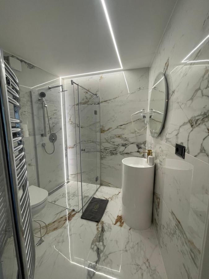 Vip Jacuzzi Luxury Daire Budapeşte Dış mekan fotoğraf