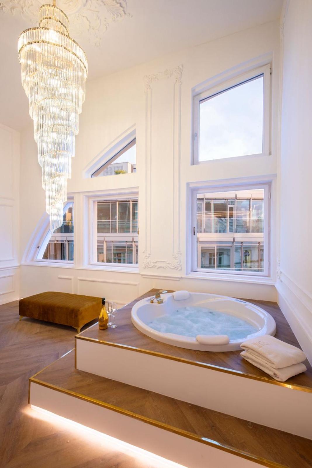 Vip Jacuzzi Luxury Daire Budapeşte Dış mekan fotoğraf