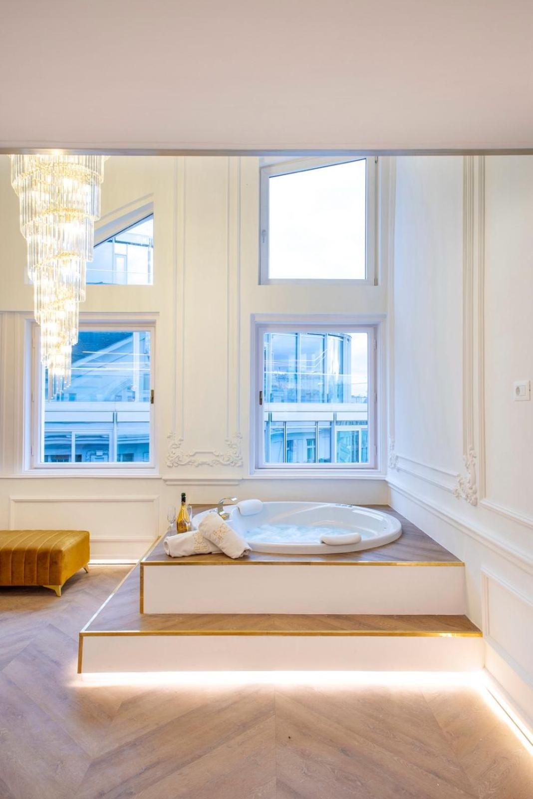 Vip Jacuzzi Luxury Daire Budapeşte Dış mekan fotoğraf